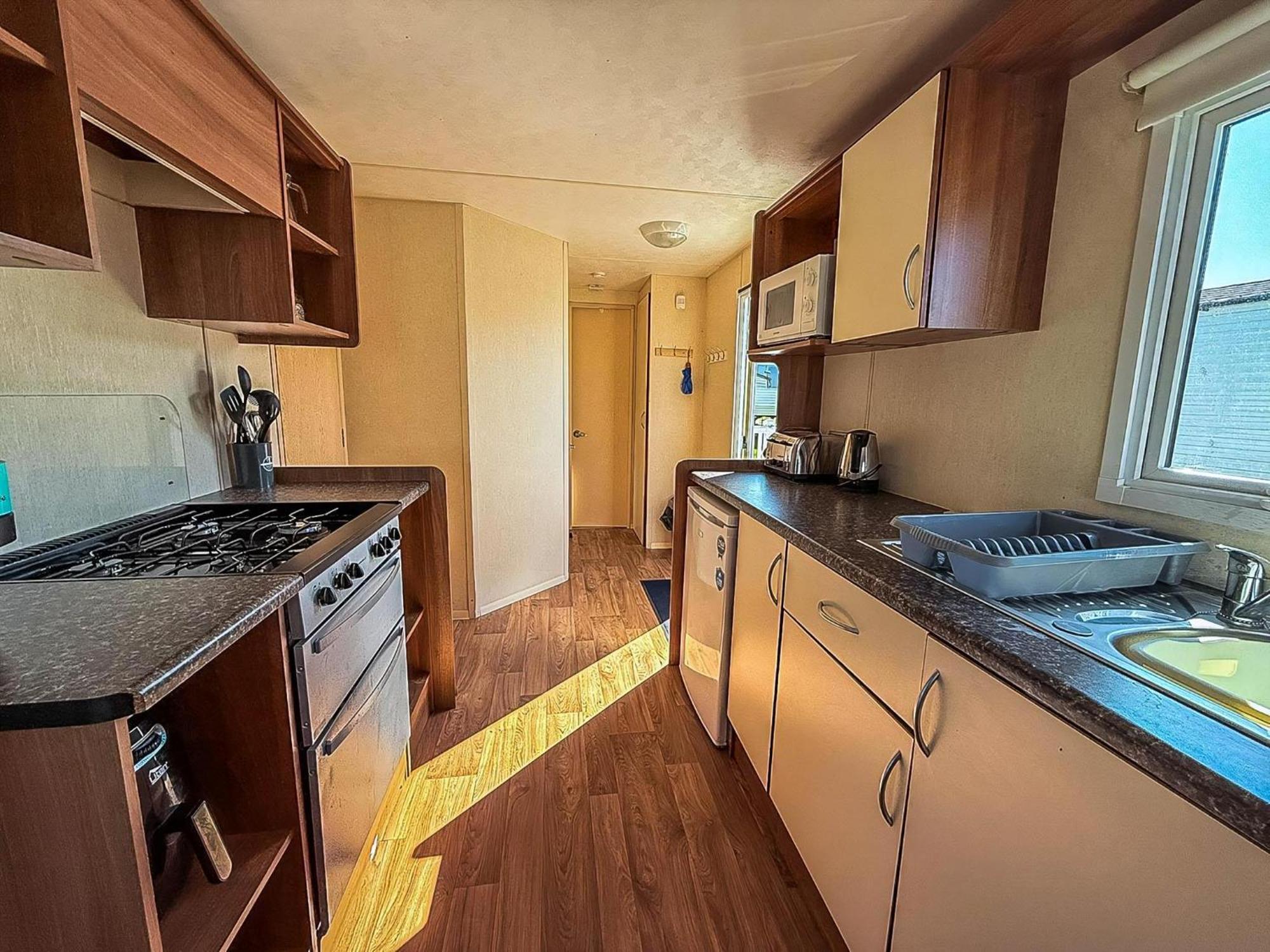 Homely Caravan At Manor Park, Nearby Hunstanton Beach In Norfolk Ref 23039T Buitenkant foto